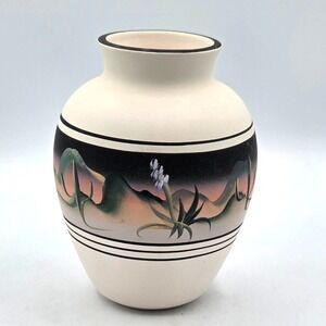 Vintage New West Pottery‎ Aztec Southwestern Desert Hand Painted Vase 6.25"